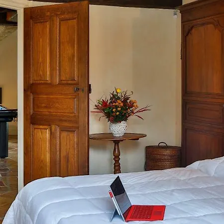 Manoir Les Gaillardoux Séjour chez l'habitant Montdoumerc